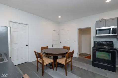 969 N Pershing Indianapolis IN 46222