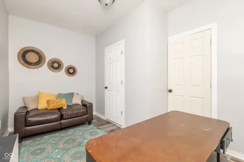 969 N Pershing Indianapolis IN 46222