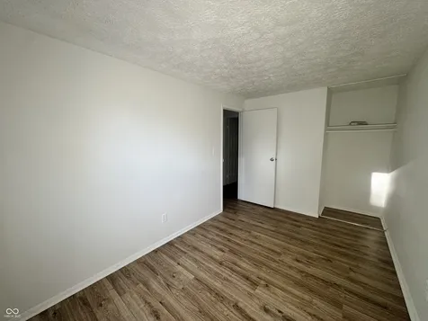 3517 Alpine Indianapolis IN 46226