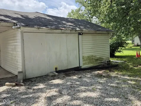 9036 E Raymond Street Indianapolis IN 46239
