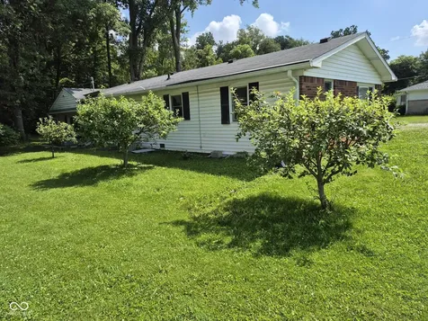 9036 E Raymond Street Indianapolis IN 46239