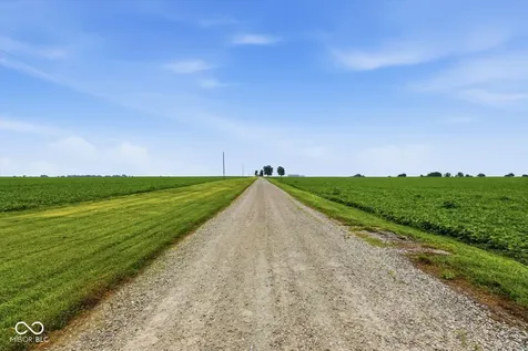 5290 S County Road 600 E Rushville IN 47331