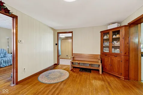 211 S Washington Street Knightstown IN 46148