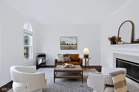 8765 Lily Court Zionsville IN 46077