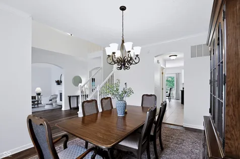 8765 Lily Court Zionsville IN 46077