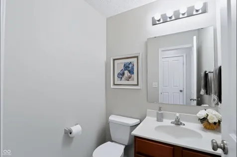 8765 Lily Court Zionsville IN 46077