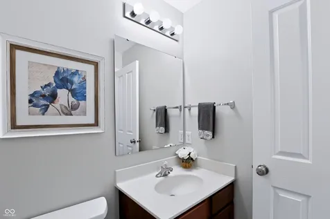 8765 Lily Court Zionsville IN 46077