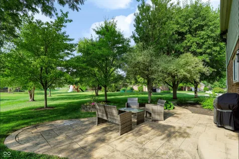 8765 Lily Court Zionsville IN 46077
