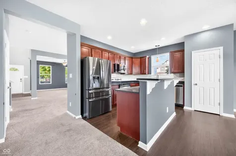 2148 Creekstone Drive Columbus IN 47201