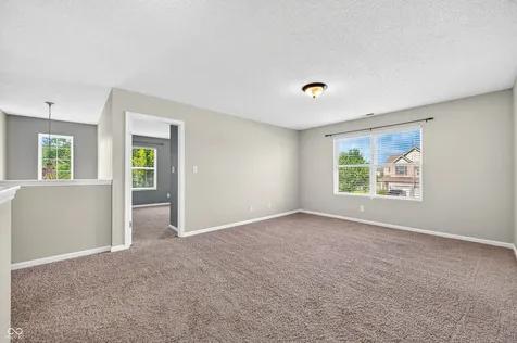 2148 Creekstone Drive Columbus IN 47201