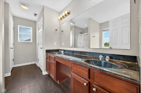 2148 Creekstone Drive Columbus IN 47201