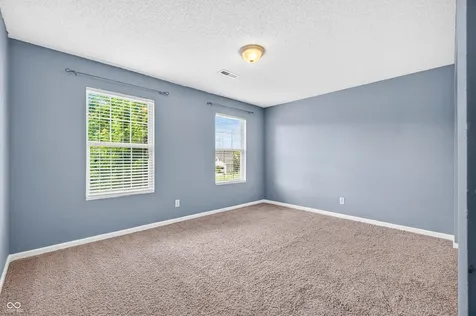 2148 Creekstone Drive Columbus IN 47201