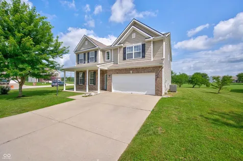 2148 Creekstone Drive Columbus IN 47201