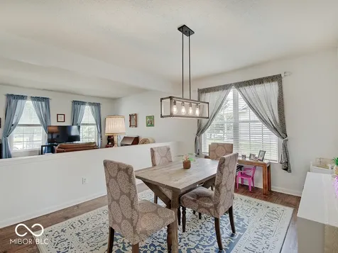 4304 Amesbury Place Westfield IN 46062