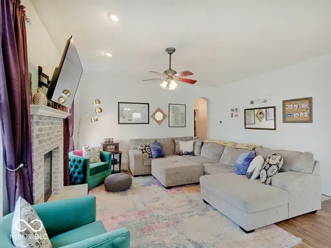 4304 Amesbury Place Westfield IN 46062