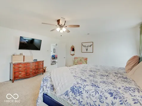 4304 Amesbury Place Westfield IN 46062