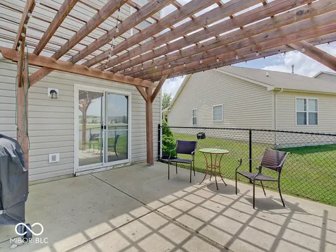 4304 Amesbury Place Westfield IN 46062