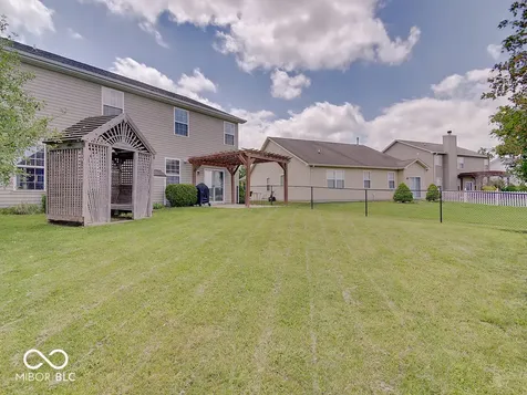 4304 Amesbury Place Westfield IN 46062