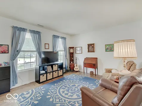 4304 Amesbury Place Westfield IN 46062