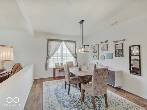 4304 Amesbury Place Westfield IN 46062