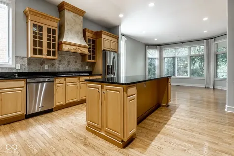 465 Mclaren Lane Carmel IN 46032