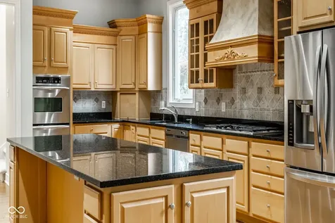 465 Mclaren Lane Carmel IN 46032