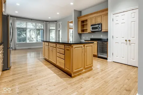 465 Mclaren Lane Carmel IN 46032