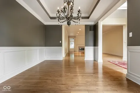465 Mclaren Lane Carmel IN 46032
