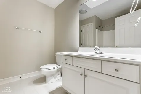 465 Mclaren Lane Carmel IN 46032