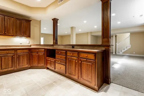 465 Mclaren Lane Carmel IN 46032
