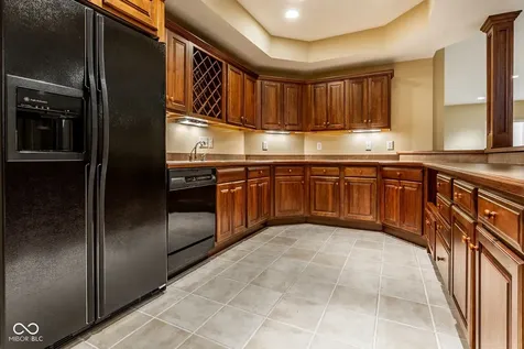 465 Mclaren Lane Carmel IN 46032