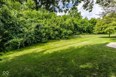 465 Mclaren Lane Carmel IN 46032