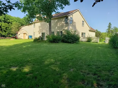 8768 Buckhaven Indianapolis IN 46256