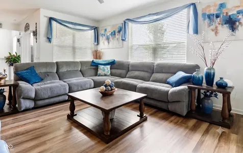 9185 Yvette Drive Avon IN 46123