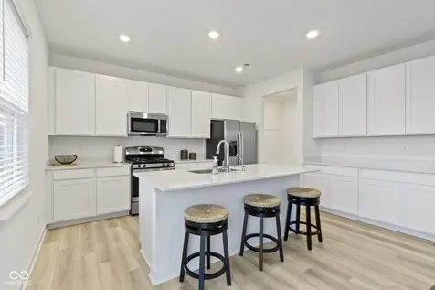 19441 Beruna Way Westfield IN 46074