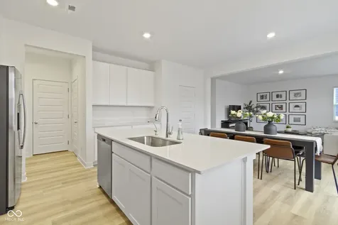 19441 Beruna Way Westfield IN 46074