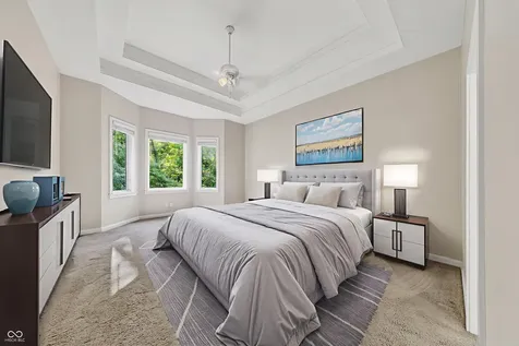 8069 Middle Bay Lane Indianapolis IN 46236