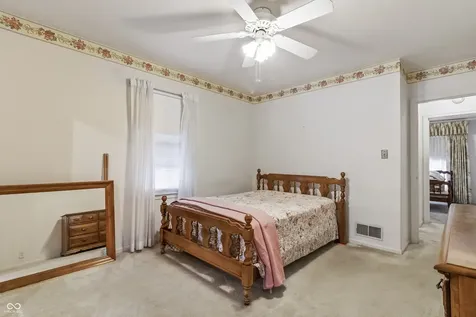 5229 E 16th Indianapolis IN 46218