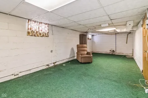 5229 E 16th Indianapolis IN 46218