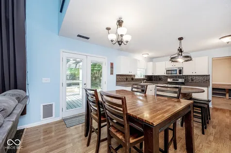 111 Oakview Drive Mooresville IN 46158