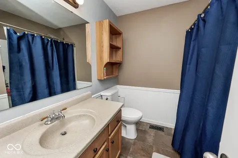 111 Oakview Drive Mooresville IN 46158