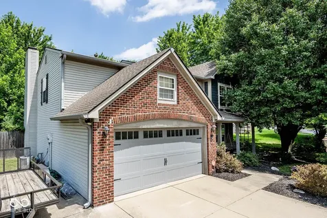 111 Oakview Drive Mooresville IN 46158