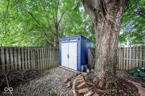 111 Oakview Drive Mooresville IN 46158