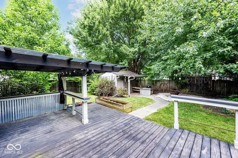 111 Oakview Drive Mooresville IN 46158