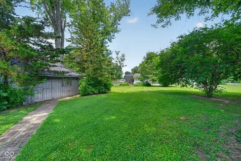 2424 W 61st Street Indianapolis IN 46228