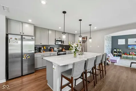 6501 Teakwood Way Mccordsville IN 46055