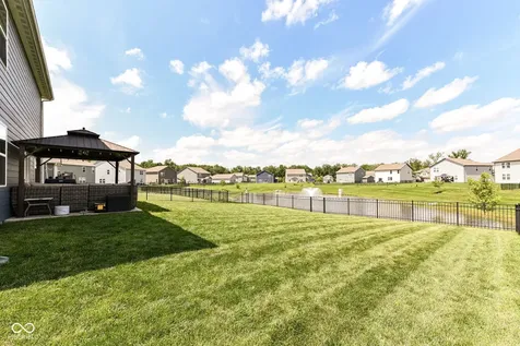 16386 Sedalia Drive Fishers IN 46040