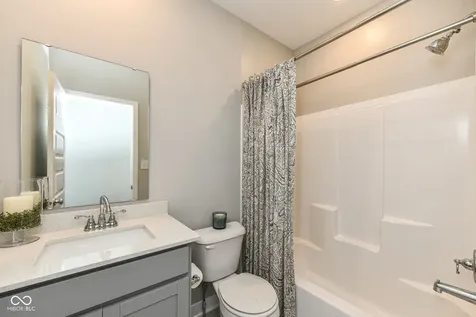 16386 Sedalia Drive Fishers IN 46040