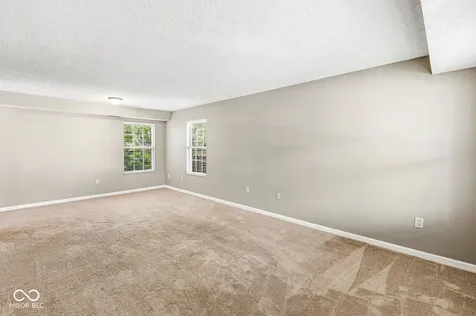 3846 Minuteman Circle Carmel IN 46032