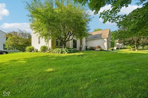 6177 Grove Walk Court Noblesville IN 46062